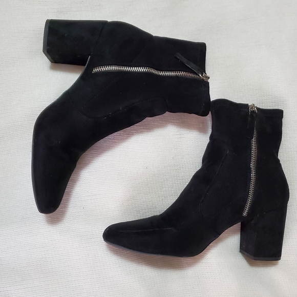 Zara Shoes - ❌SOLD❌Zara Black Booties